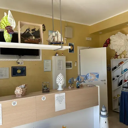 Oda ve Kahvaltı Stella Salento Karin 4*