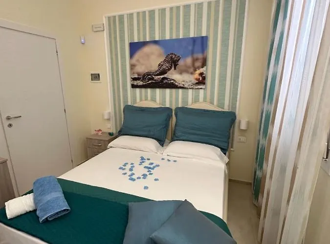 فندق مبيت وإفطار Stella Salento Karin 4*